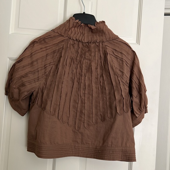 Top - Picture 3 of 6